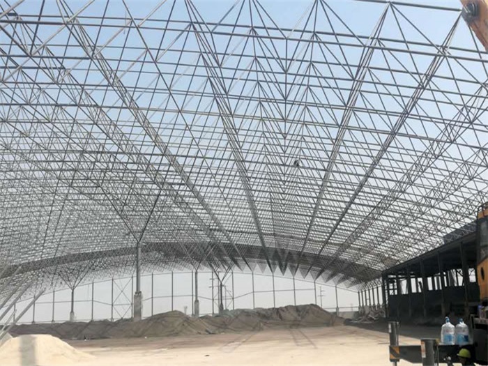 东阳钢厂料仓网架工程
